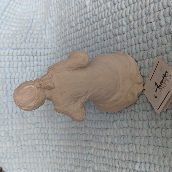 AUSTIN SCULPTURE | Vintage Mother's Day Collectible - Picture 8 of 12